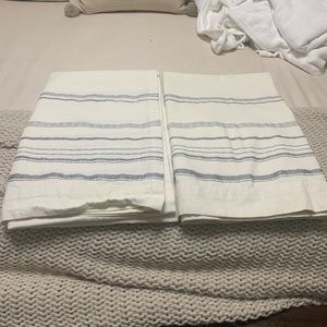 Hearth and hand curtain panels set of 2